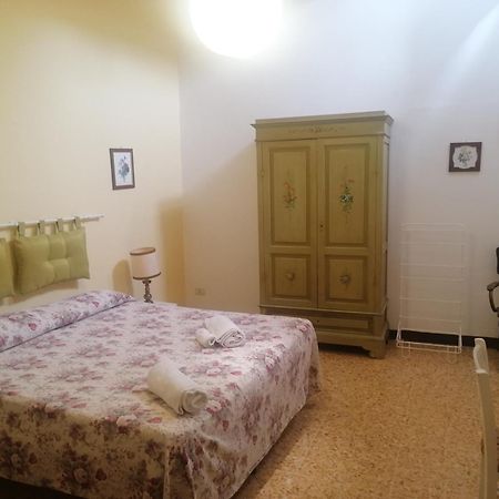 Casa Di Osio Bed & Breakfast Siena Exterior photo
