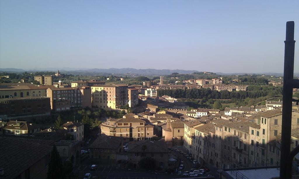 Casa Di Osio Bed & Breakfast Siena Exterior photo